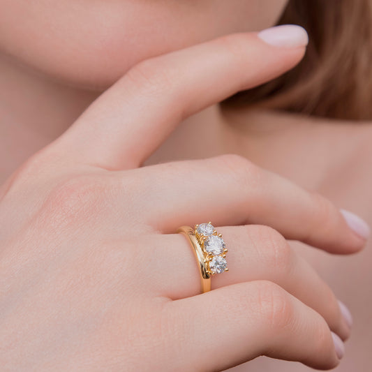 1 Carat Round Lab Grown Lab Grown Diamond Three-stone Ring