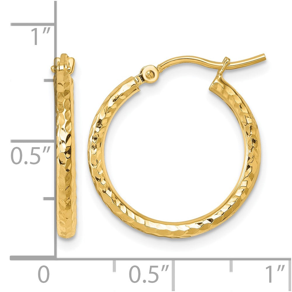 10LE557