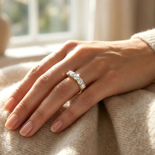 14k Gold Round Lab Grown Diamond 5-Stone Anniversary Ring D-E Color, VS Clarity
