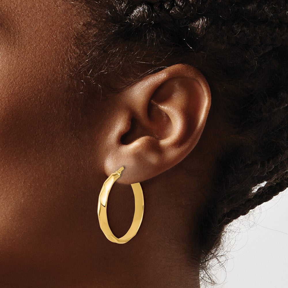 14k Yellow Gold Polished Twisted Round Hoop Earrings