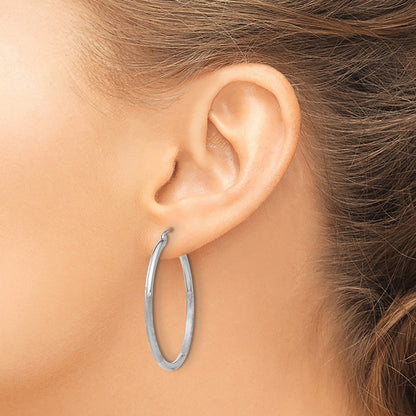 14k White Gold Satin and Diamond-Cut 2mm Round Hoop Earrings