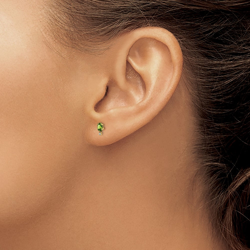 14k Yellow Gold Diamond & Peridot Birthstone Stud Earrings